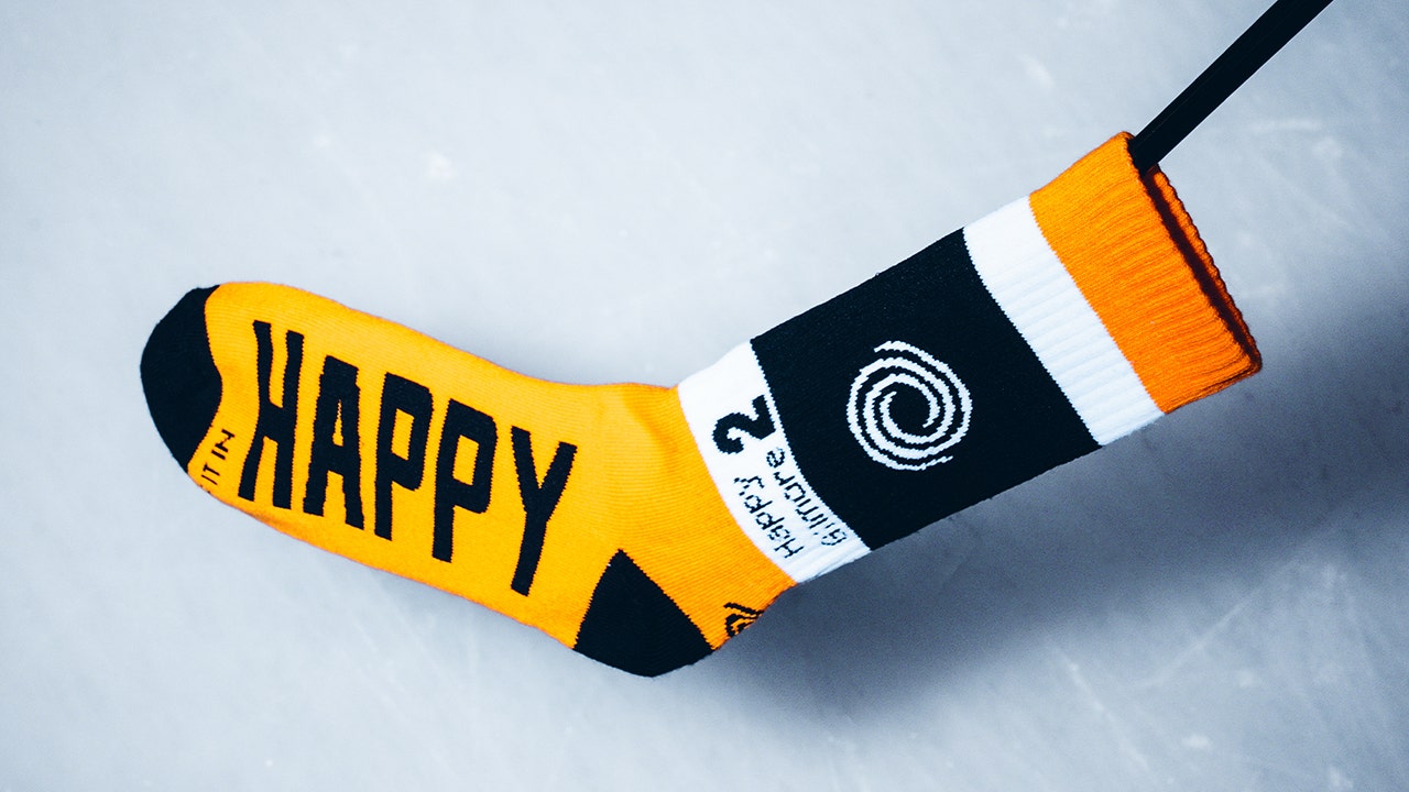 ¡Nuevo Putter de Hockey de $499 Inspirado en 'Happy Gilmore 2' de Netflix!