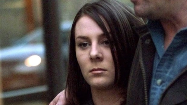 El asesino de Reena Virk pierde el permiso de salida por dar positivo en drogas y tener mal comportamiento