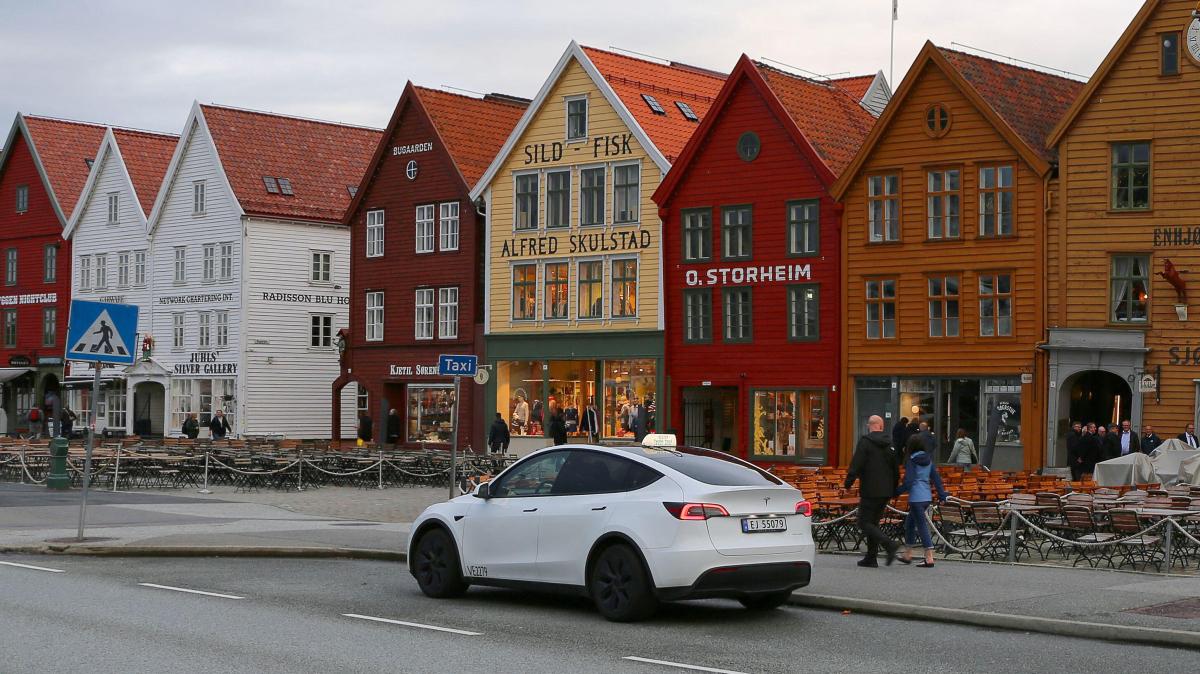 2ffac50c8a 7bb7 4dbe 8dfc 2a66098436a7.jpg