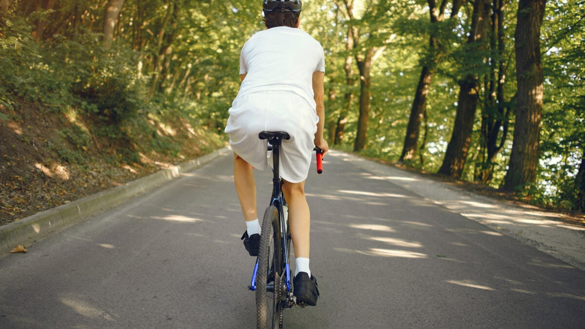 Cyclist 1200x675.jpg