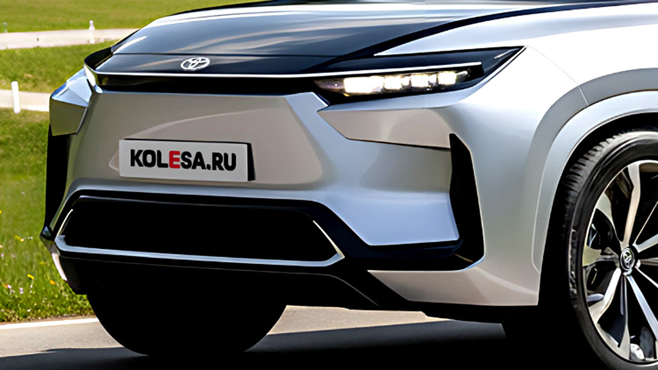 Toyota Suv Front4 Copy 1.jpg