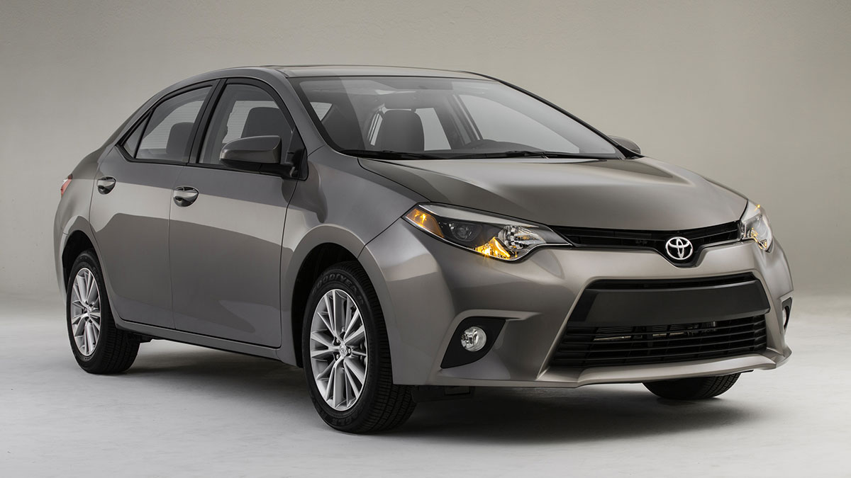 2014 Toyota Corolla Front Right Jpg.jpg