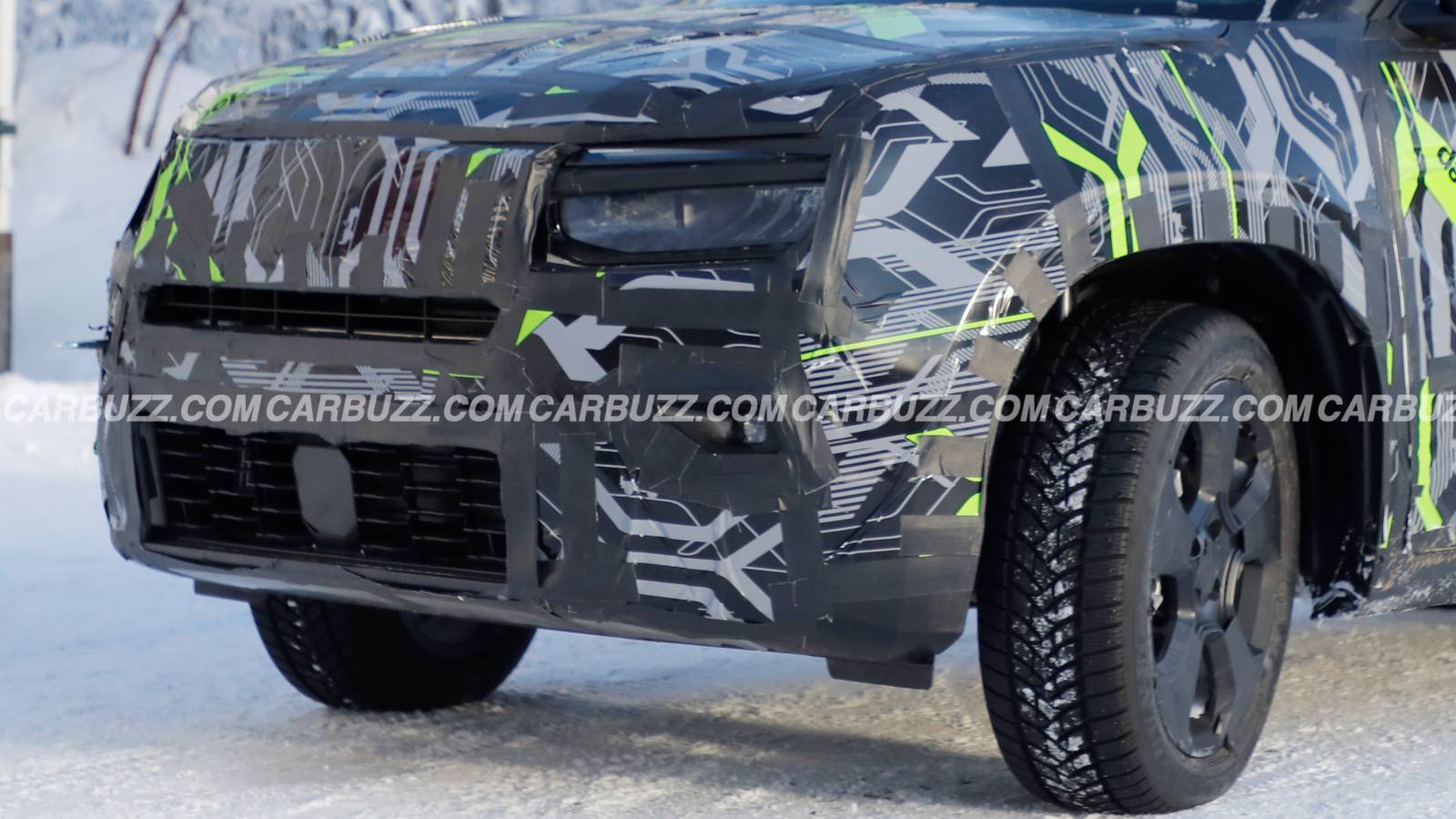 Jeep Avenger Spy Photo 24.jpg