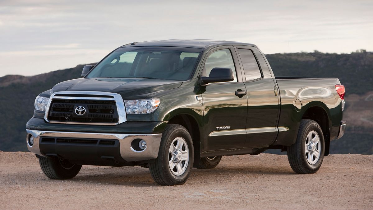Og 2010 Toyota Tundra Double Cab Front 3qtr Jpg.jpg