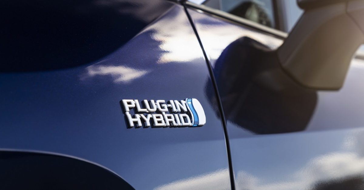 Toyota 2021 Rav4 Prime Se 011 E1671695996325.jpg