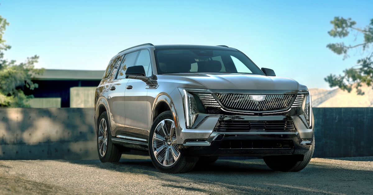 My26 Cadillac Escalade Iql Lux 1ap 6356 Facebook.jpeg