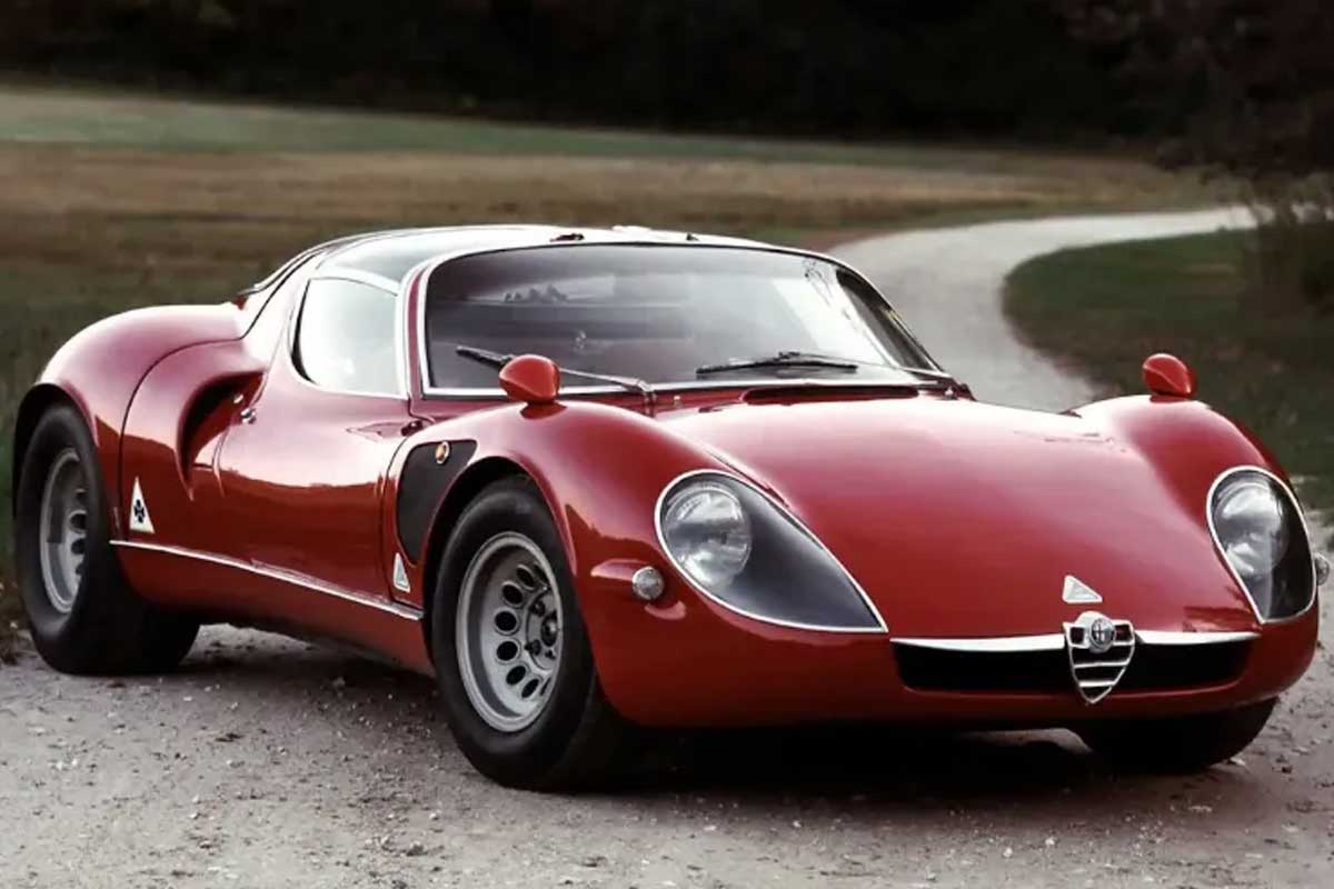 Alfa Romeo 33 Stradale Lusso.jpg