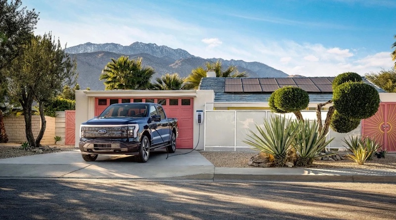 Ford F 150 Lightning Home Solar Charging.jpeg