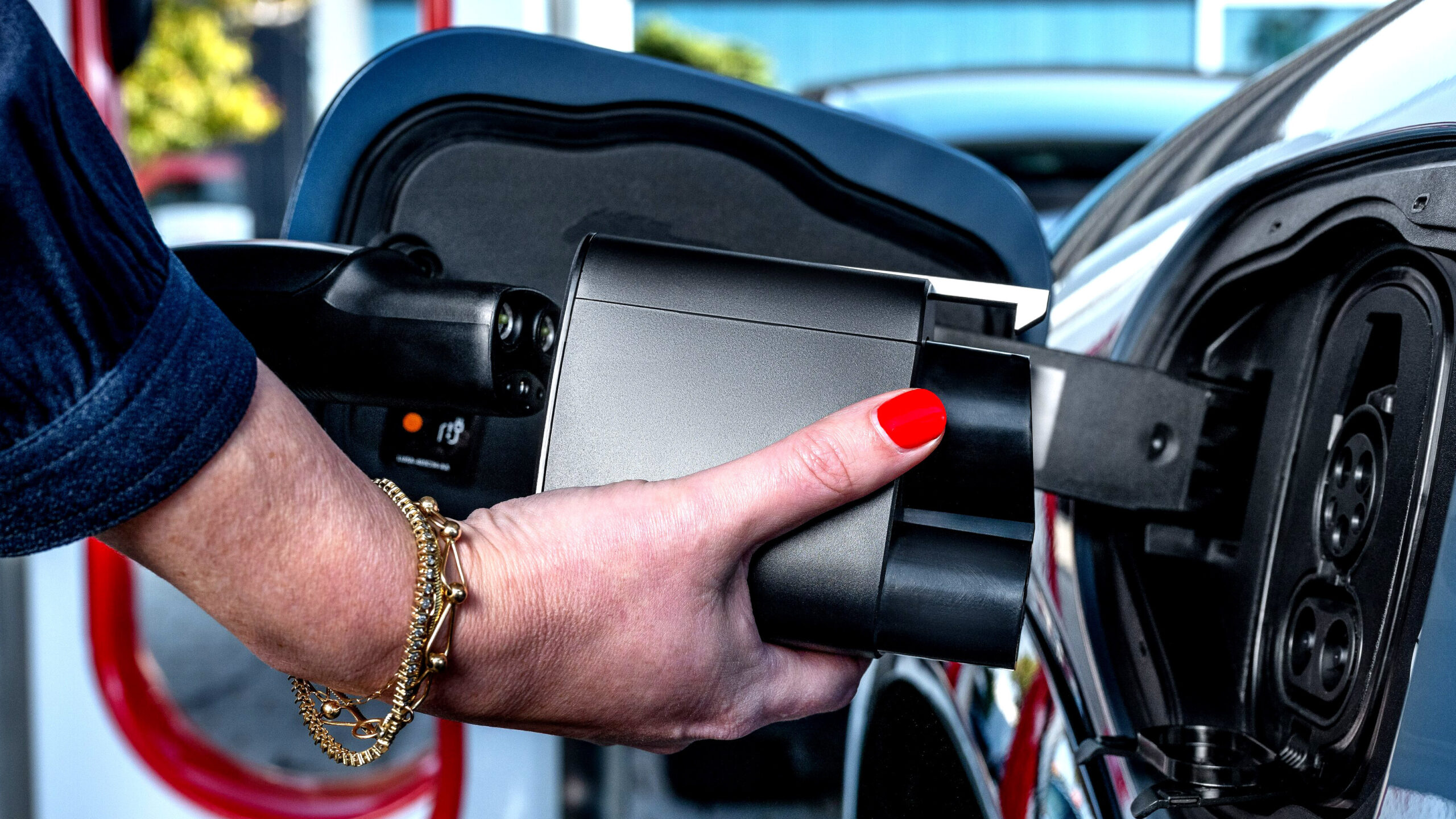 Fast Charging Adapter Nacs 02 Copy Scaled.jpg