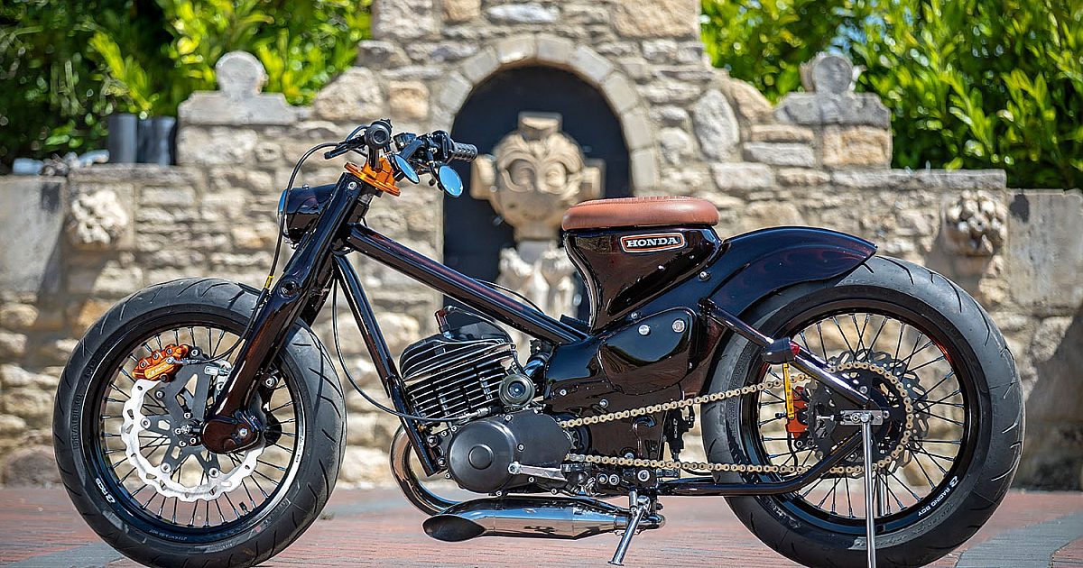 Dt250 Honda Super Cub 1.jpg