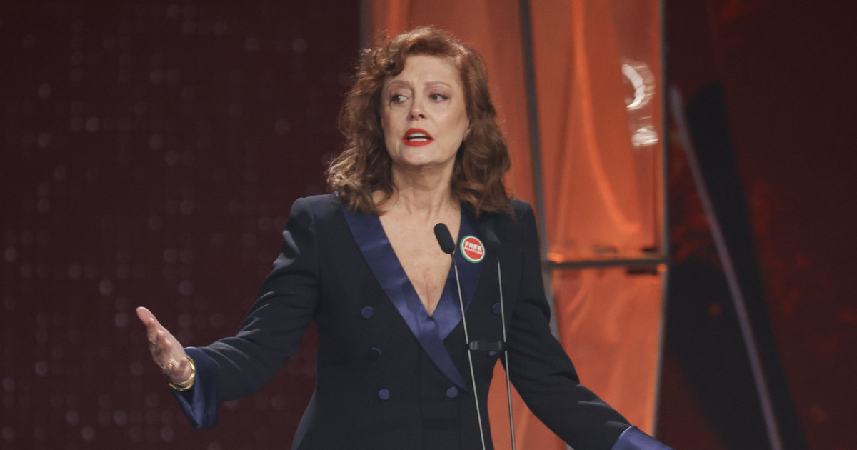 69a7e3e2da850.r D.2159 880 2822.jpeg