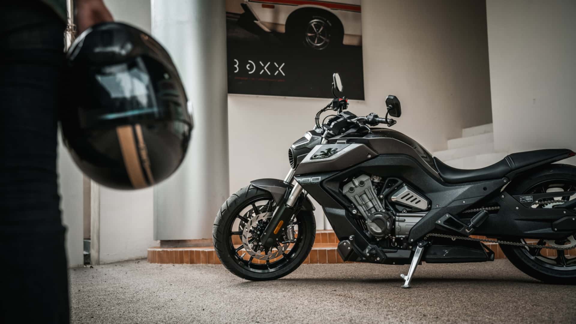 Benda Lfc700 Pro Hero.jpg