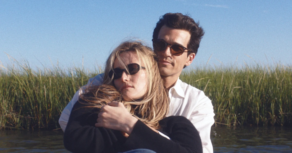 Carolyn Jfk Jr Love Story Water en 030526 C0d304.jpg