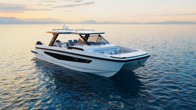 Mby319.newboat 2.aquila45sport05 630x354.jpg