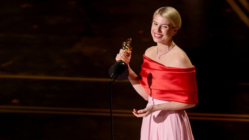 Gettyimages 2266728266 594x594.jpg