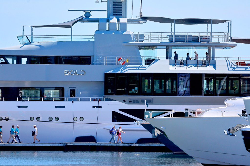 Tfl L Palm Beach Boat Show 2025 03.jpg