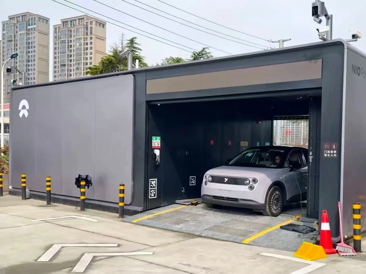 Hek0g6mwaaahngl Converted.webp.webp