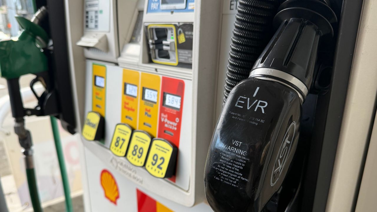 Gas Pump Seattle Prices.jpg