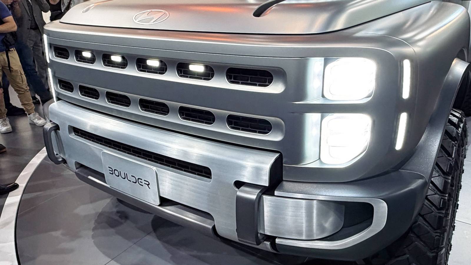 Hyundai Boulder Concept Live Image Close.jpg